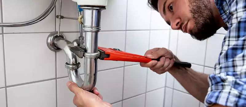 Reliable Bathroom Plumber Services in Dubai, UAE
