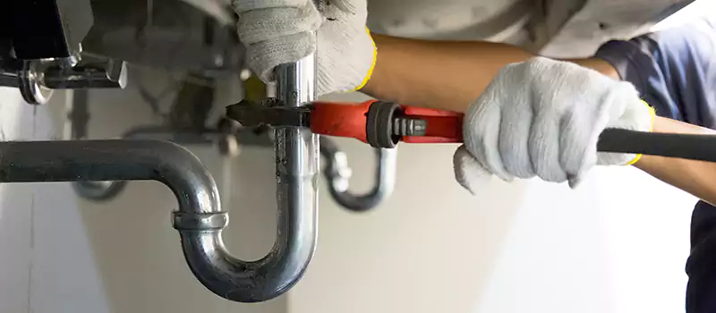 Bonded & Insured Plumber For Sanitary Repair and Installation in Dubai, UAE
